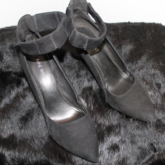 black nine west heels - Picture 1 of 3